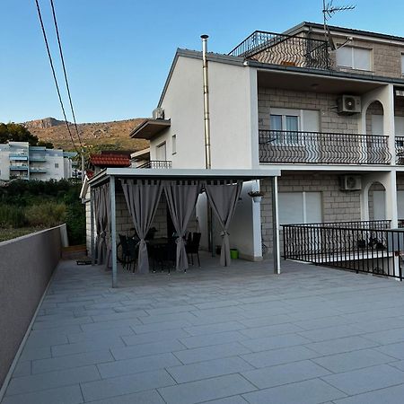 Apartmani Mila Подстрана Екстериор снимка