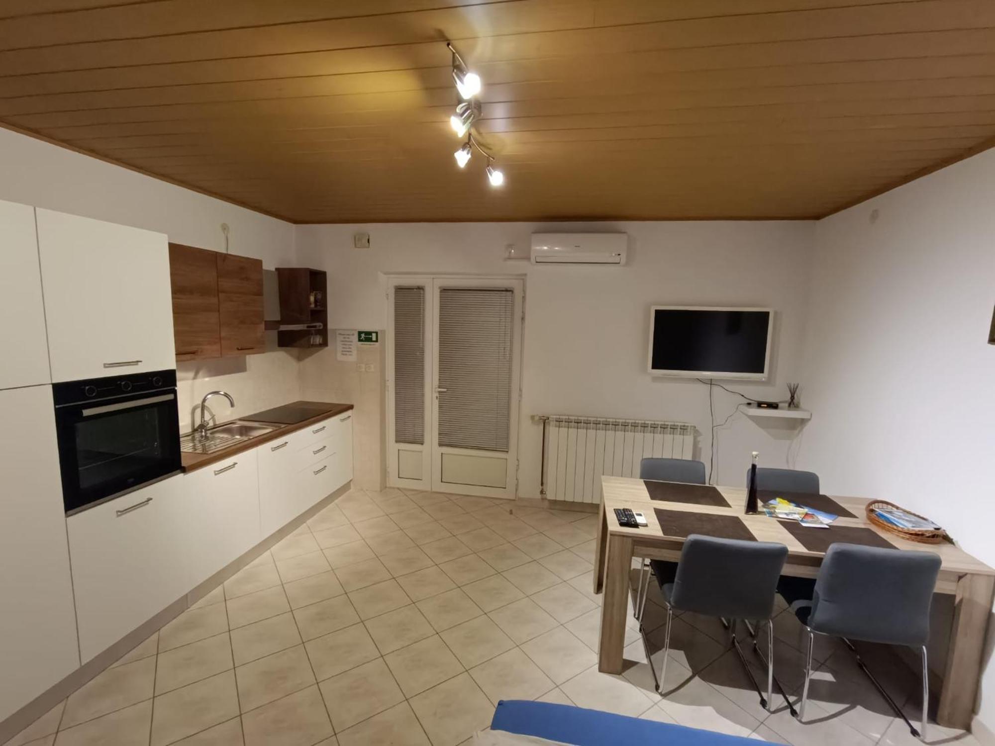 Apartmani Mila Подстрана Екстериор снимка