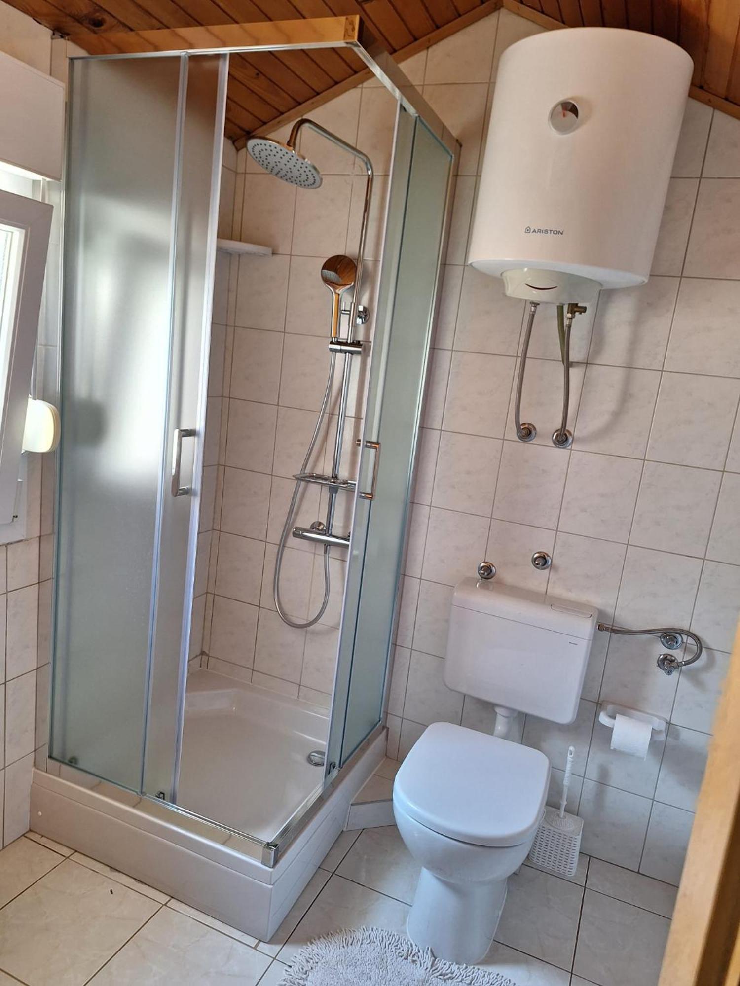 Apartmani Mila Подстрана Екстериор снимка