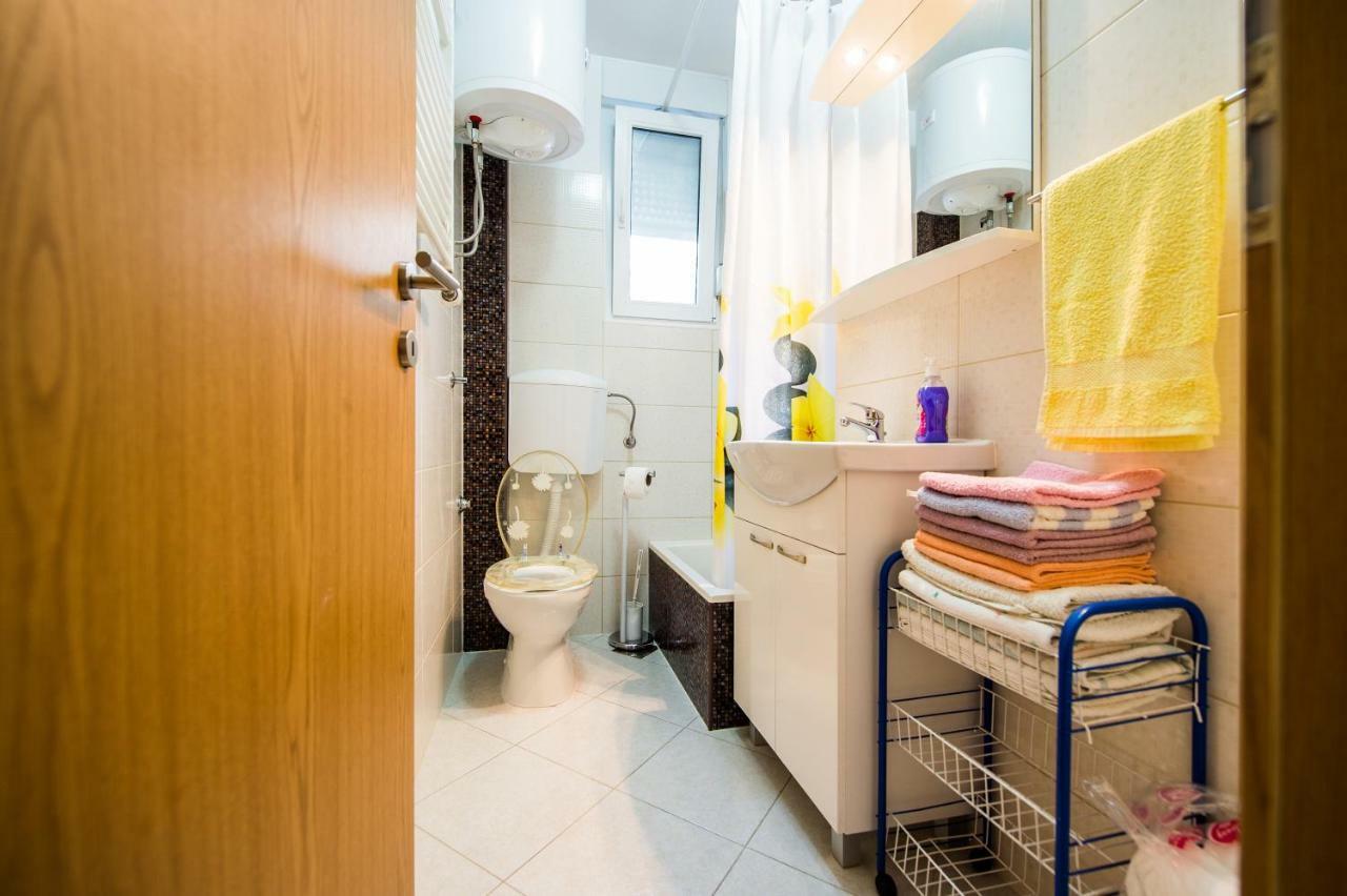 Apartmani Mila Подстрана Екстериор снимка